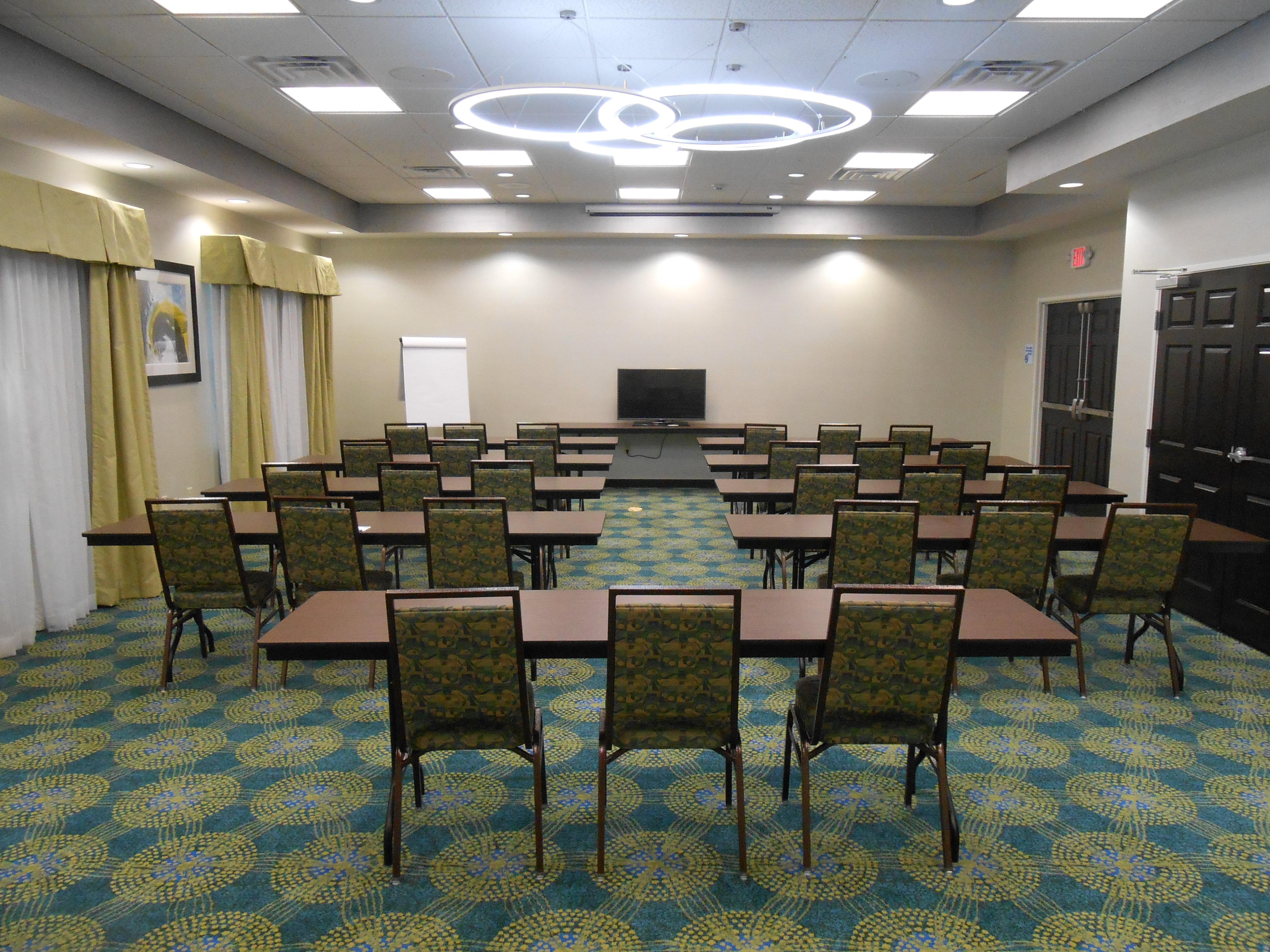 Holiday Inn Express & Suites Houston Northwest-Brookhollow By Ihg Buitenkant foto