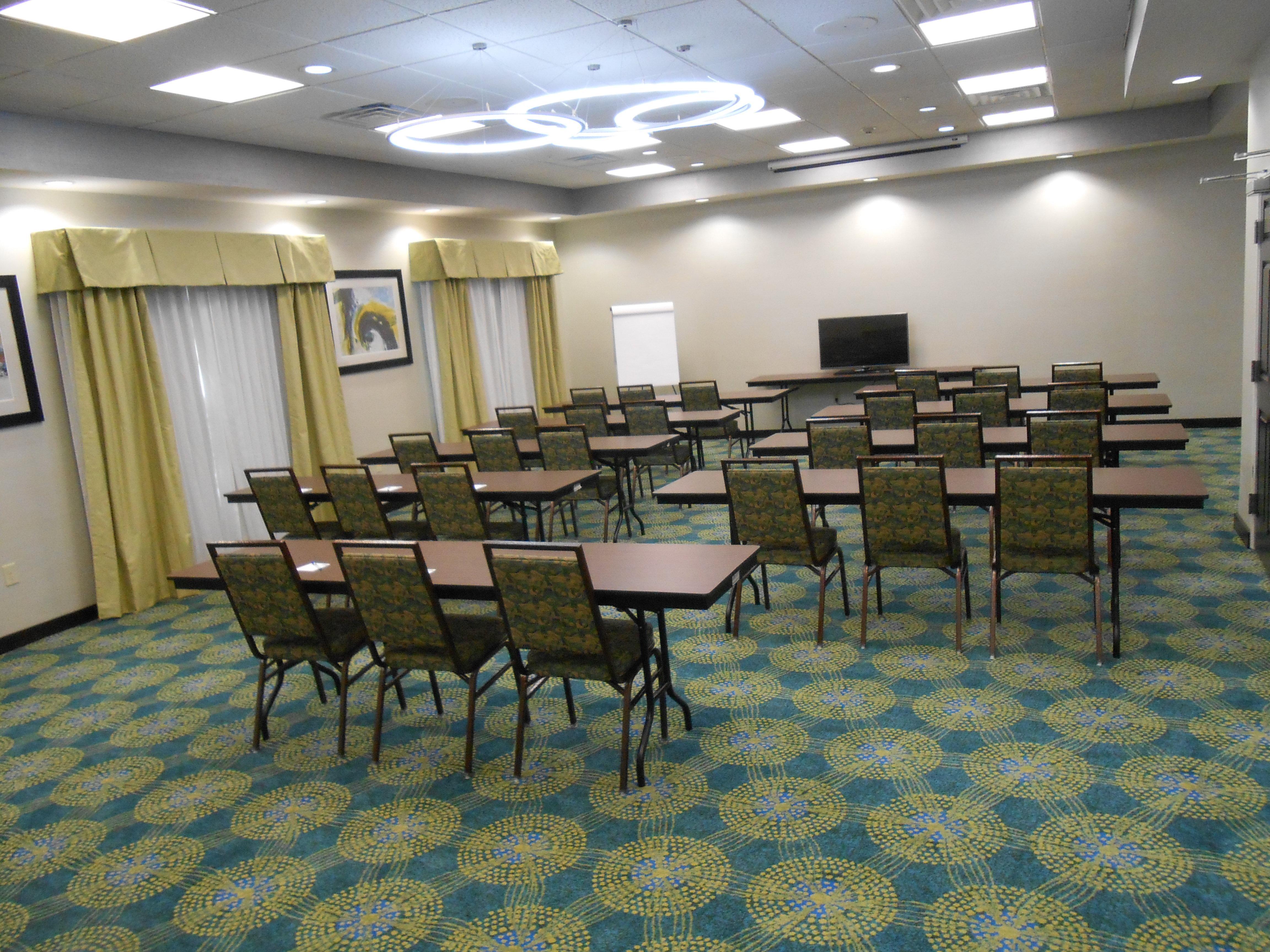 Holiday Inn Express & Suites Houston Northwest-Brookhollow By Ihg Buitenkant foto