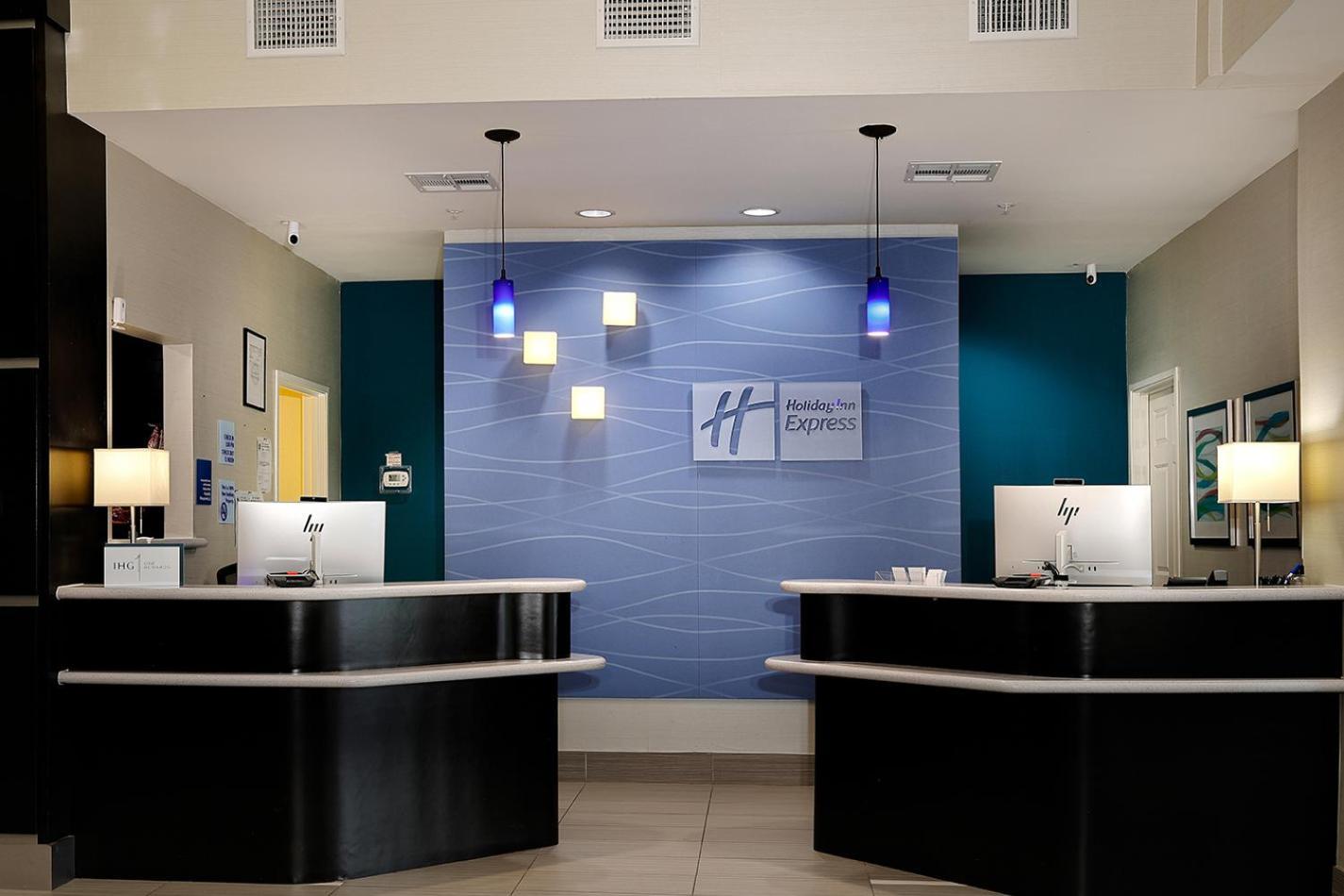 Holiday Inn Express & Suites Houston Northwest-Brookhollow By Ihg Buitenkant foto