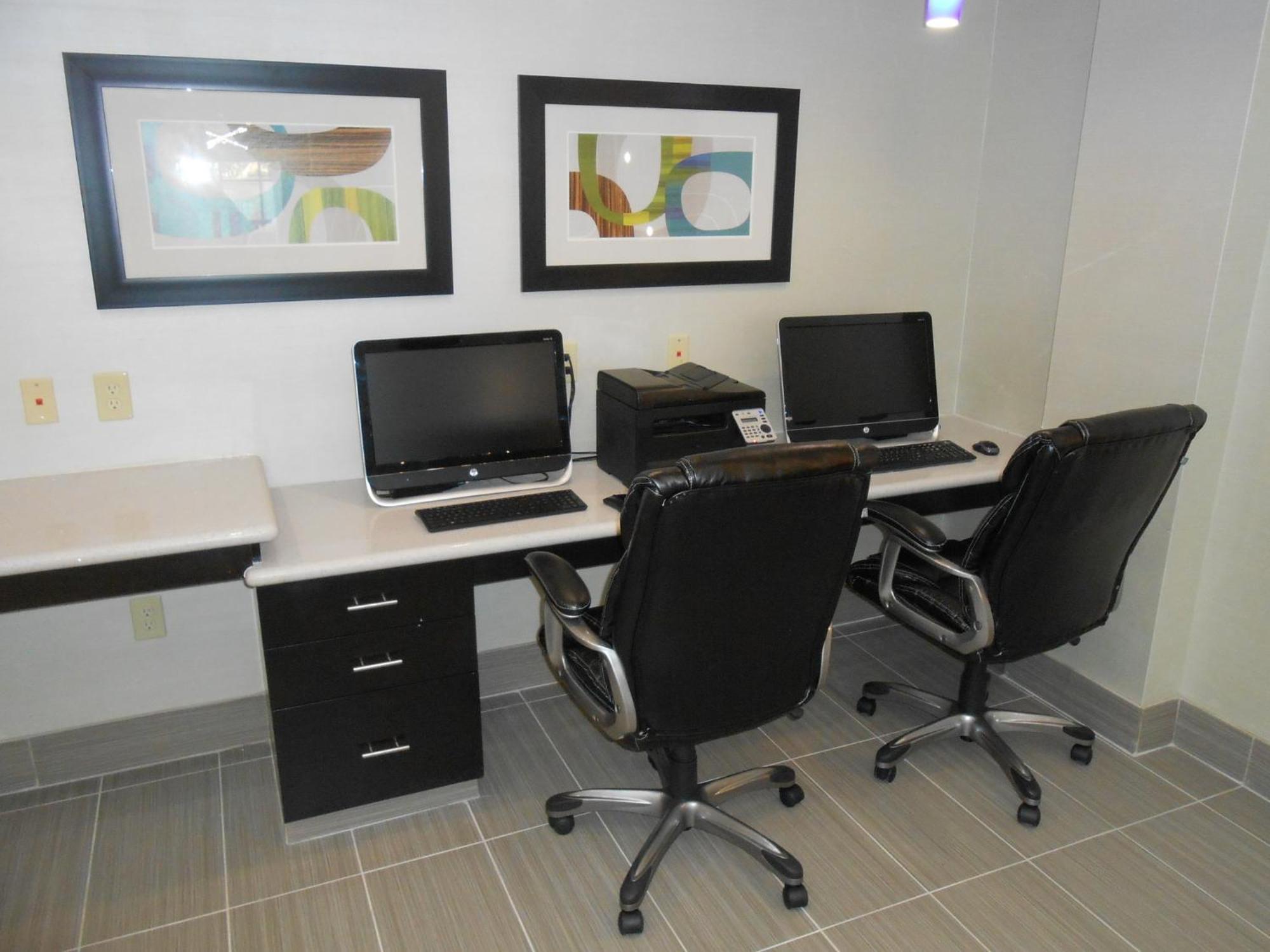 Holiday Inn Express & Suites Houston Northwest-Brookhollow By Ihg Buitenkant foto