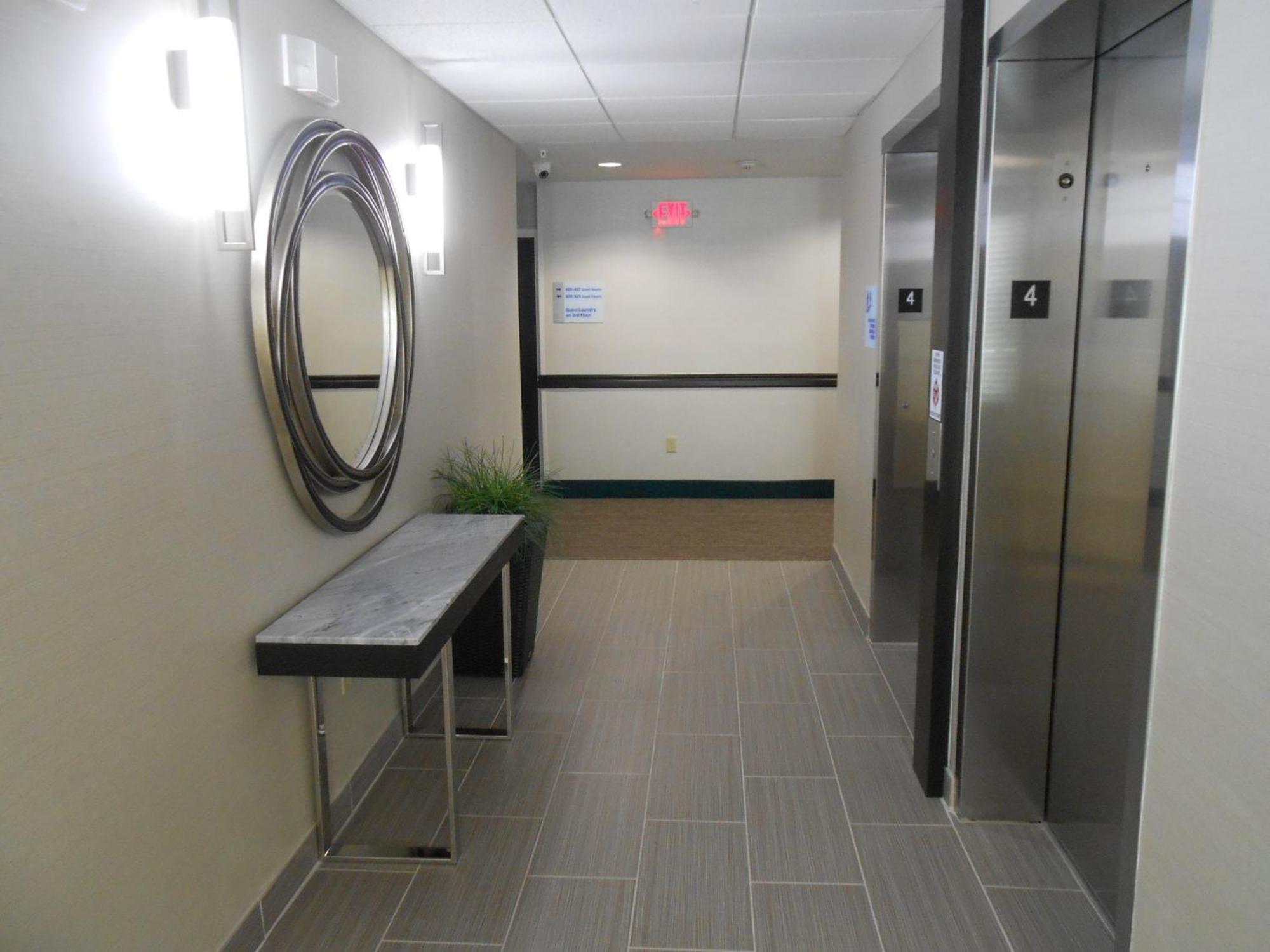 Holiday Inn Express & Suites Houston Northwest-Brookhollow By Ihg Buitenkant foto