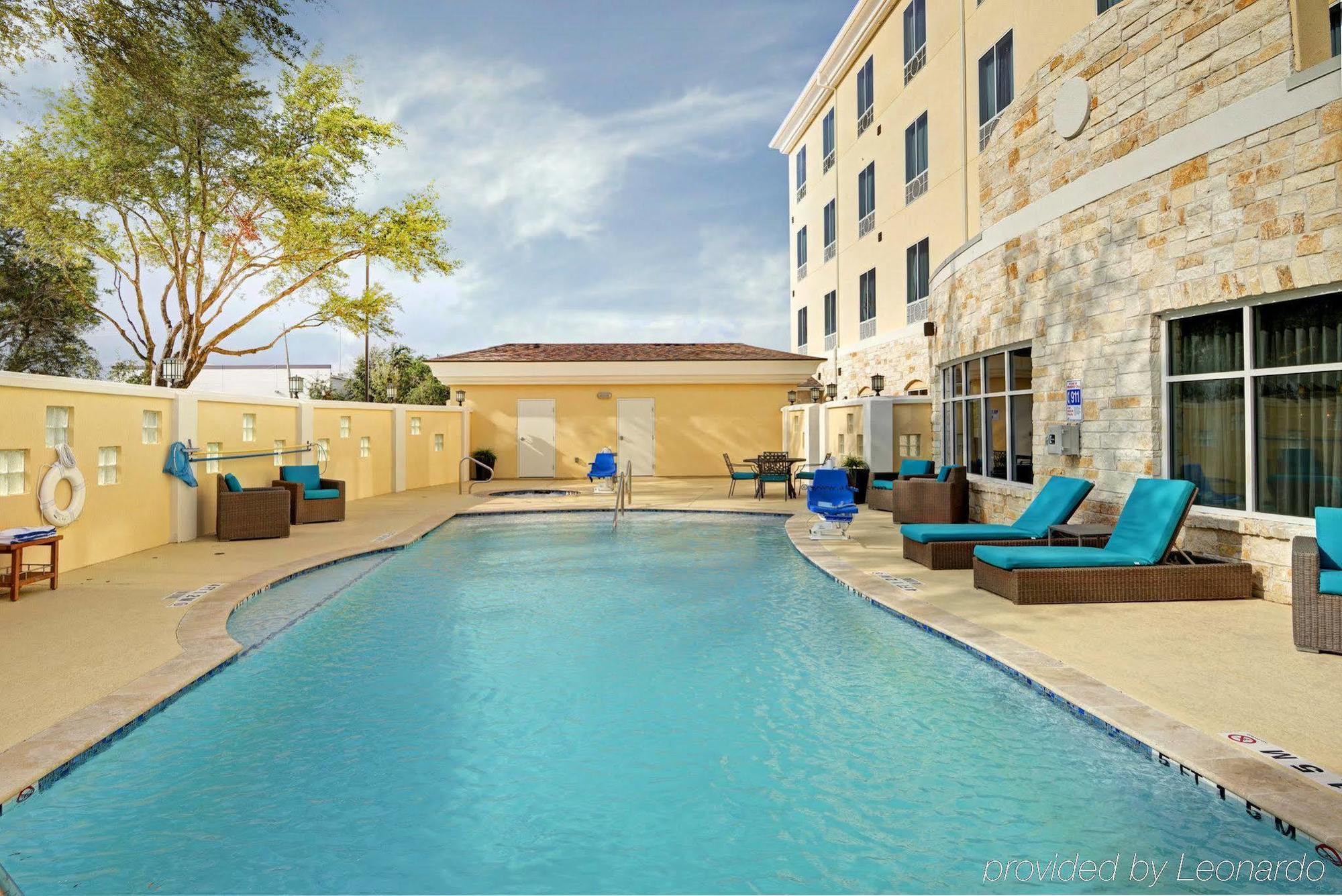 Holiday Inn Express & Suites Houston Northwest-Brookhollow By Ihg Buitenkant foto